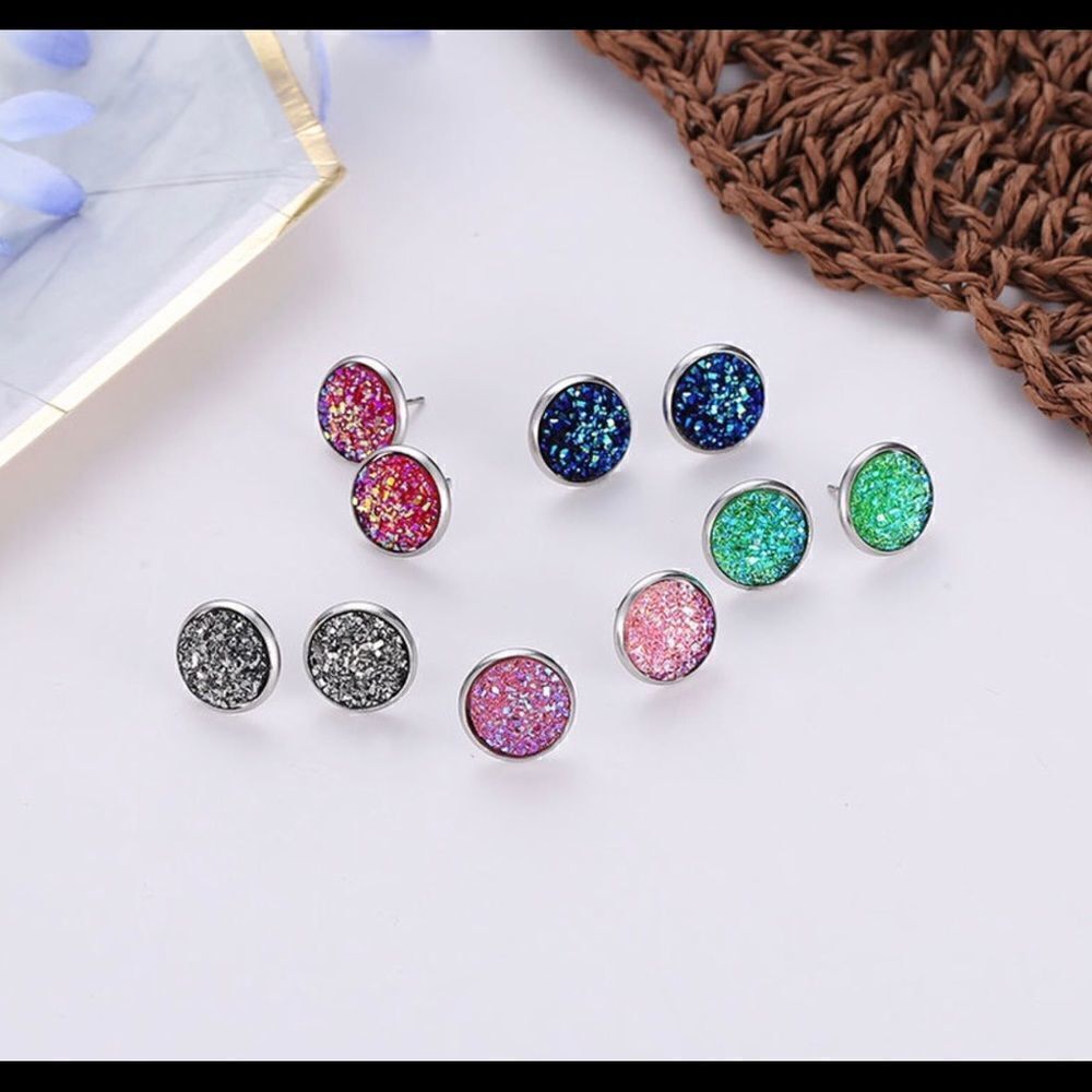 Simple Round Sparkly Turquoise Color Earrings - Picture 3 of 3